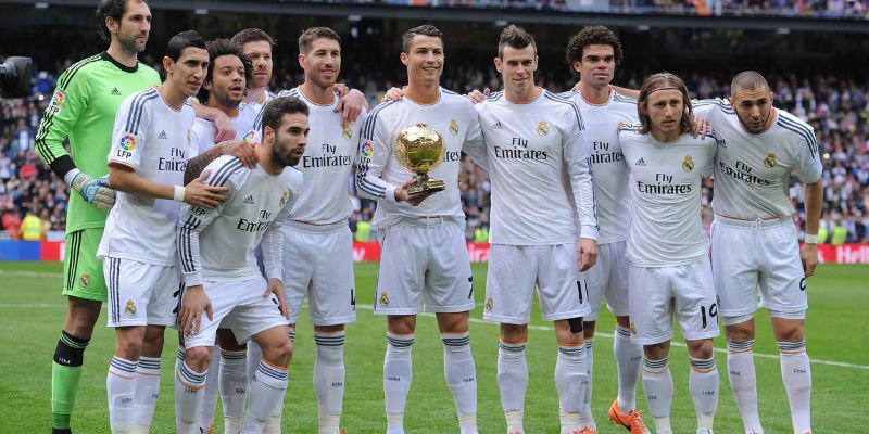 Real Madrid - Thông Tin Về Cầu Thủ Kylian Mbappe 4 Thông tin cần nắm rõ về cầu thủ Mbappe