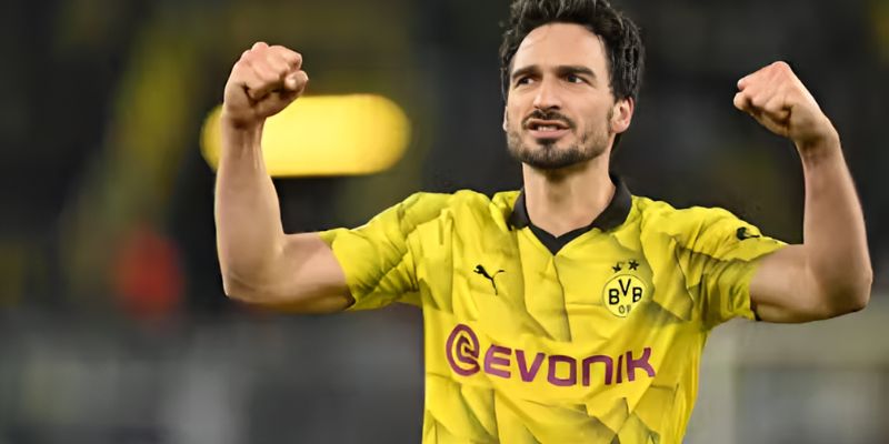Mats Hummels Hết Thất nghiệp Và Vực Dậy Đam Mê Nhờ AS Roma 5 Hummels hoạt động đá bóng với thành tích đáng gờm