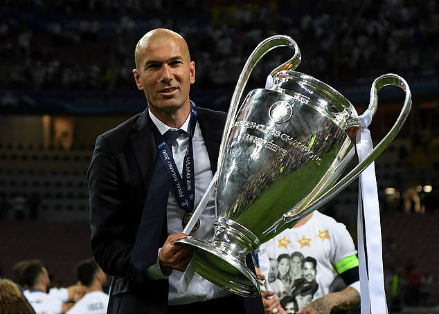 Rộ tin Zidane sẵn sàng trở lại cầm quân, bỏ ngỏ khả năng dẫn dắt MU 6 Nhà cầm quân tài ba đã có hàng loạt những chiến tích vang danh tại các đấu trường lớn